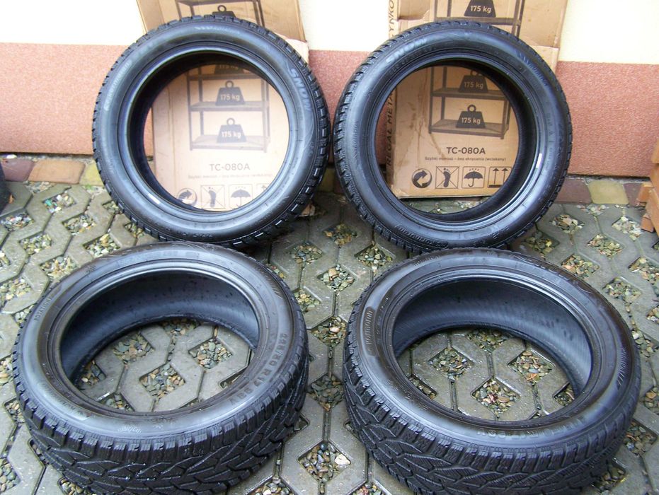 J.Nowe Opony Zimowe 225/50R17 98V  2025 Rok