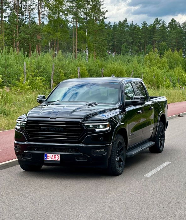 Ram 1500 LARAMIE 2023 5,7