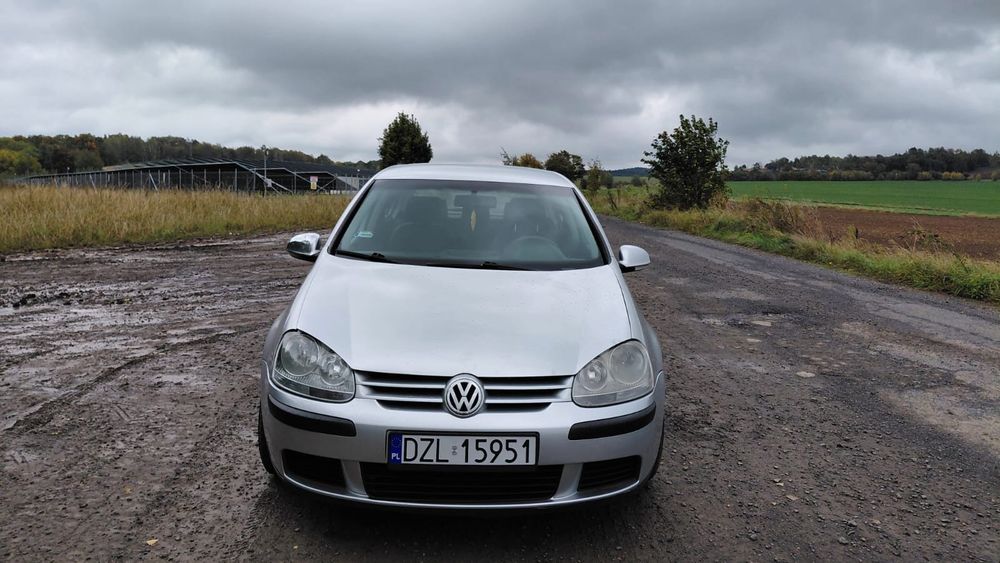 Volkswagen  Golf V 1.9 TDI