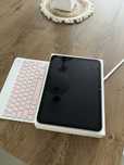 Ipad 10 generacja 64 GB+klawiatura+apple pen