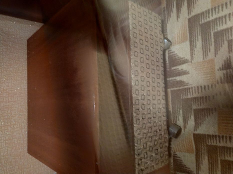 Журнальный столик