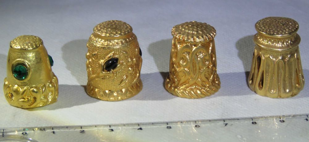 Dedais, colecção de 500 dedais