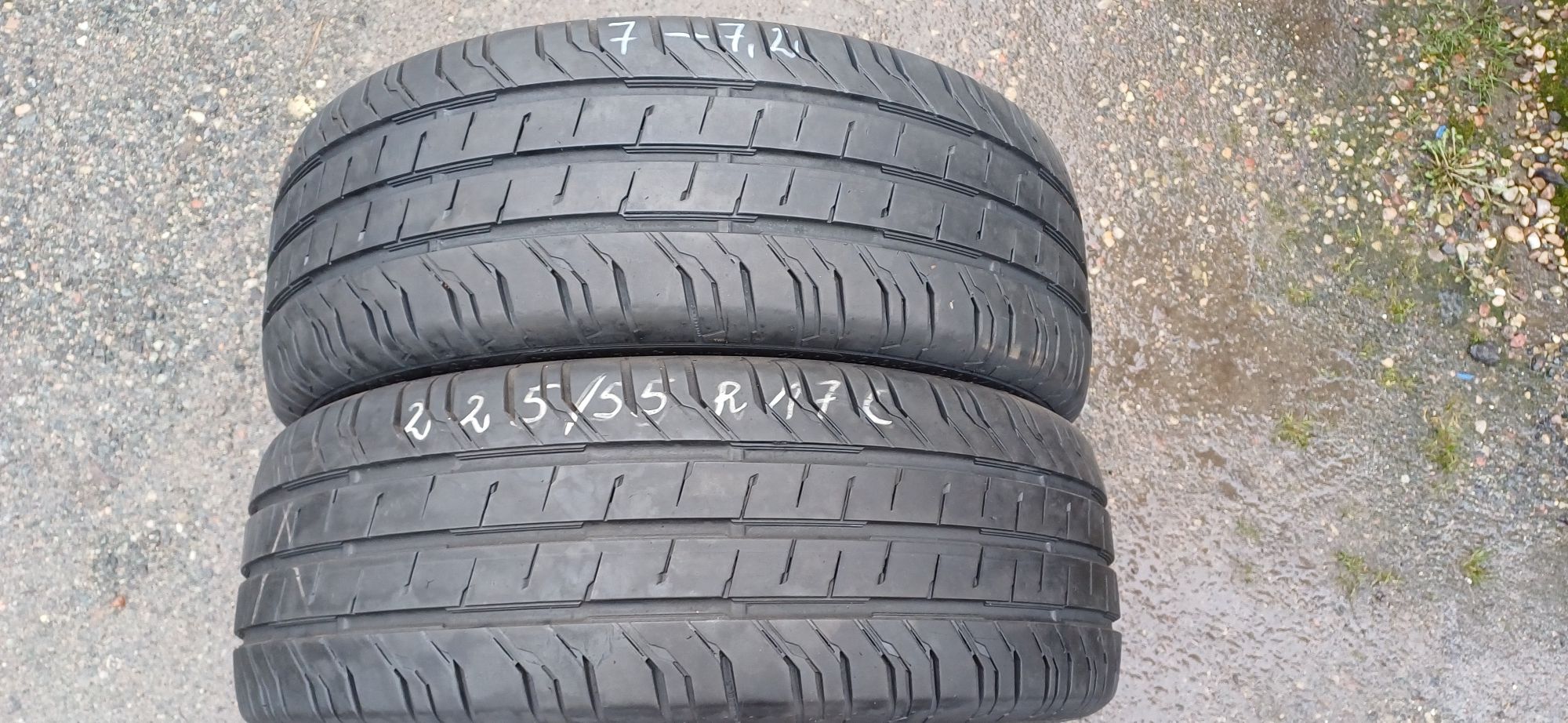 225/55R17C 109/107H CONTINENTAL , dwie opony letnie wzmacniane.