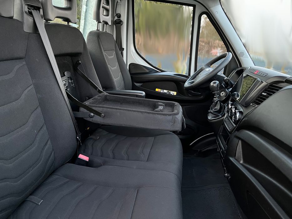 Pomoc drogowa 24/7 - Holowanie - Transport pojazdów / maszyn