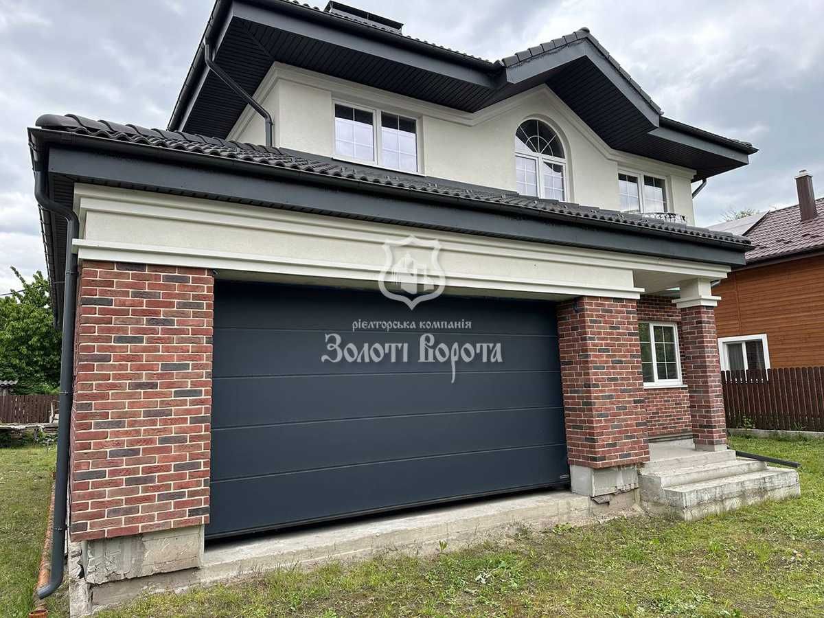 Будинок 2 поверхи. 136-а Садова. Метро 700м. Осокорки. Дарницький р-н