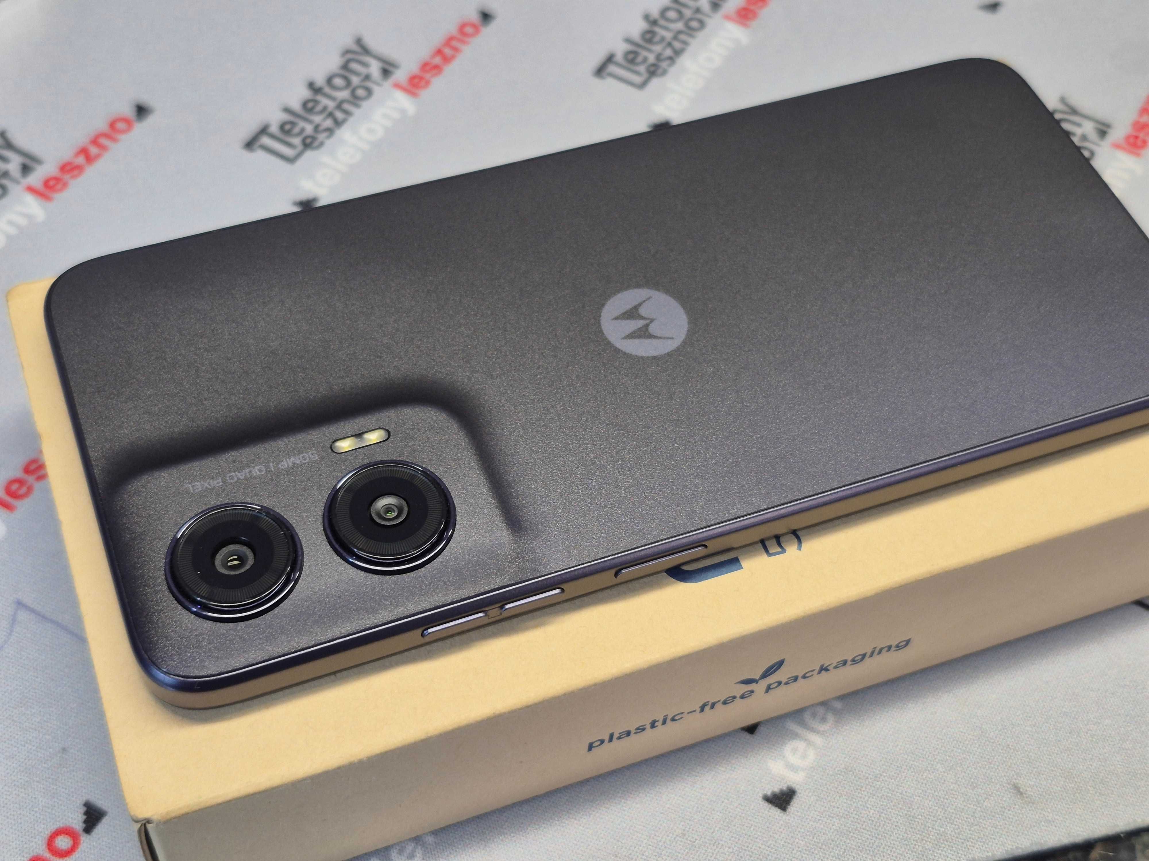 Smartfon Motorola Moto G35 5G - 8 / 128 GB + szkło 9H GRATIS !
