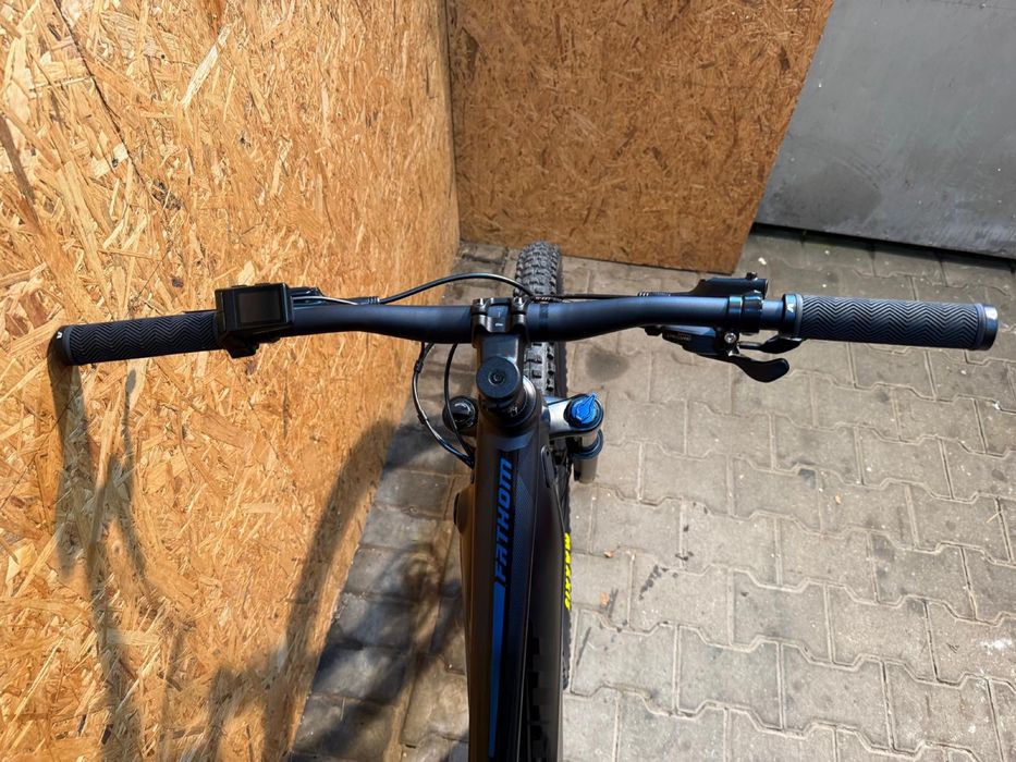 Sprzedam rower elekryczny GIANT FATHOM E+2