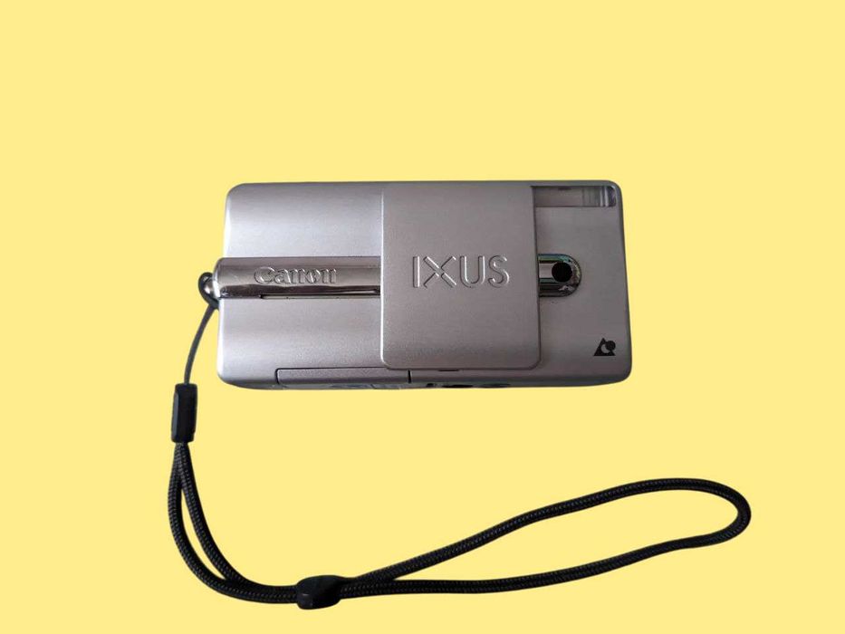 Плёночная классика Canon Ixus III (Elph Z3)