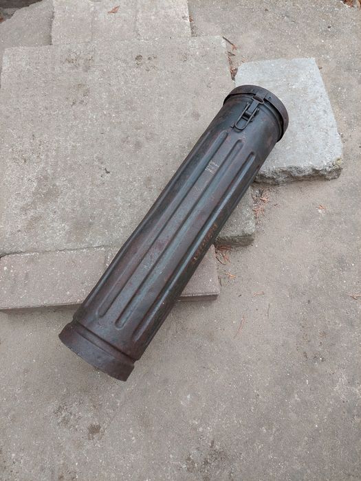 Pojemniki niemiecki tuba Wehrmacht