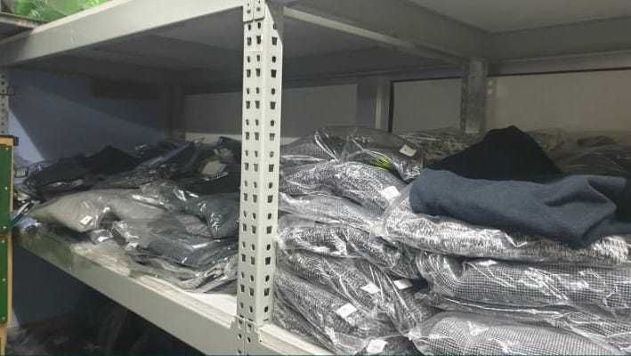 Peças vestuario homem, mulher e criança