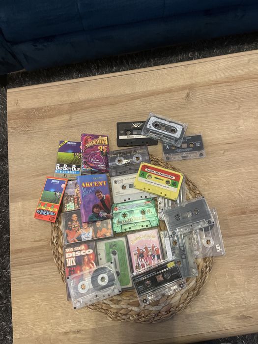 Sprzedam kasety do ponownego przegrania
