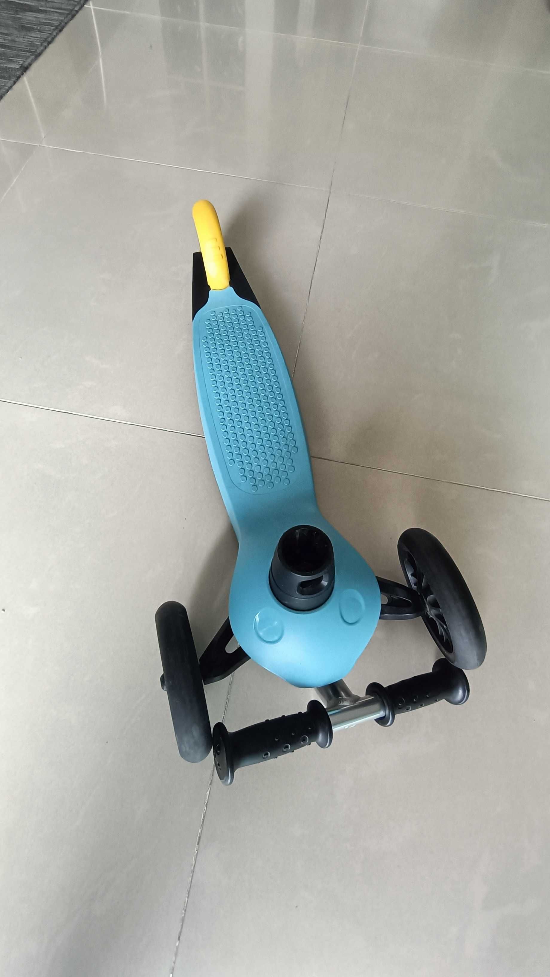 Trotinete de criança, Oxelo B100 3 rodas (Decatlhon)