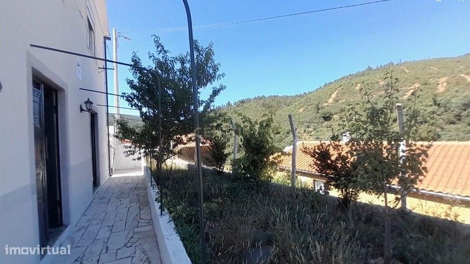 Casa Na Encosta Da Serra | Pescanseco Fundeiro | Serra Do Açor