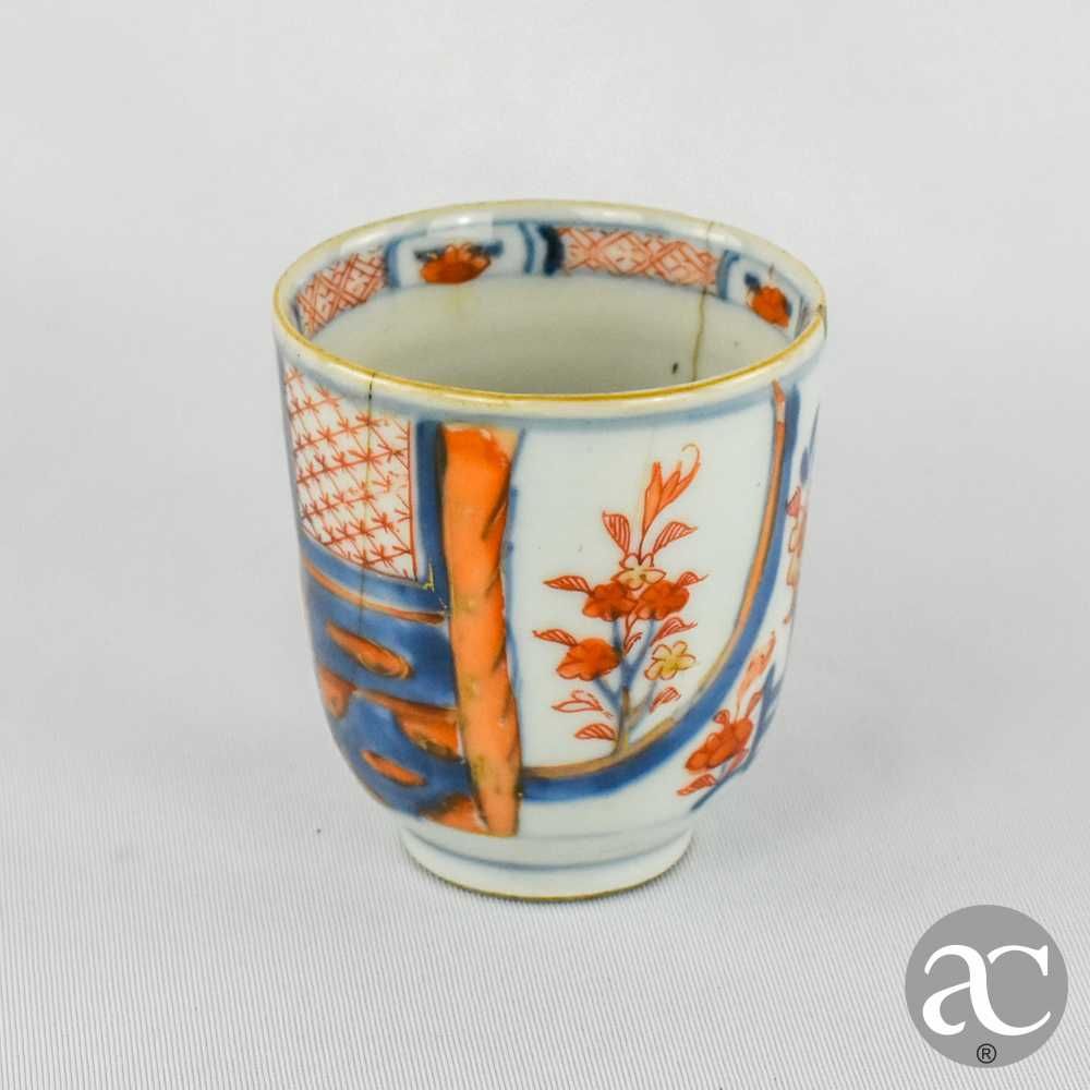 Chávena de café porcelana da China, Imari, Kangxi, séc. XVII / XVIII