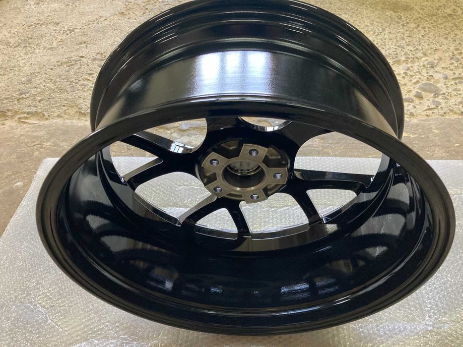 Диски одноширокие Audi R19/R17 5-112 в разных размерах.