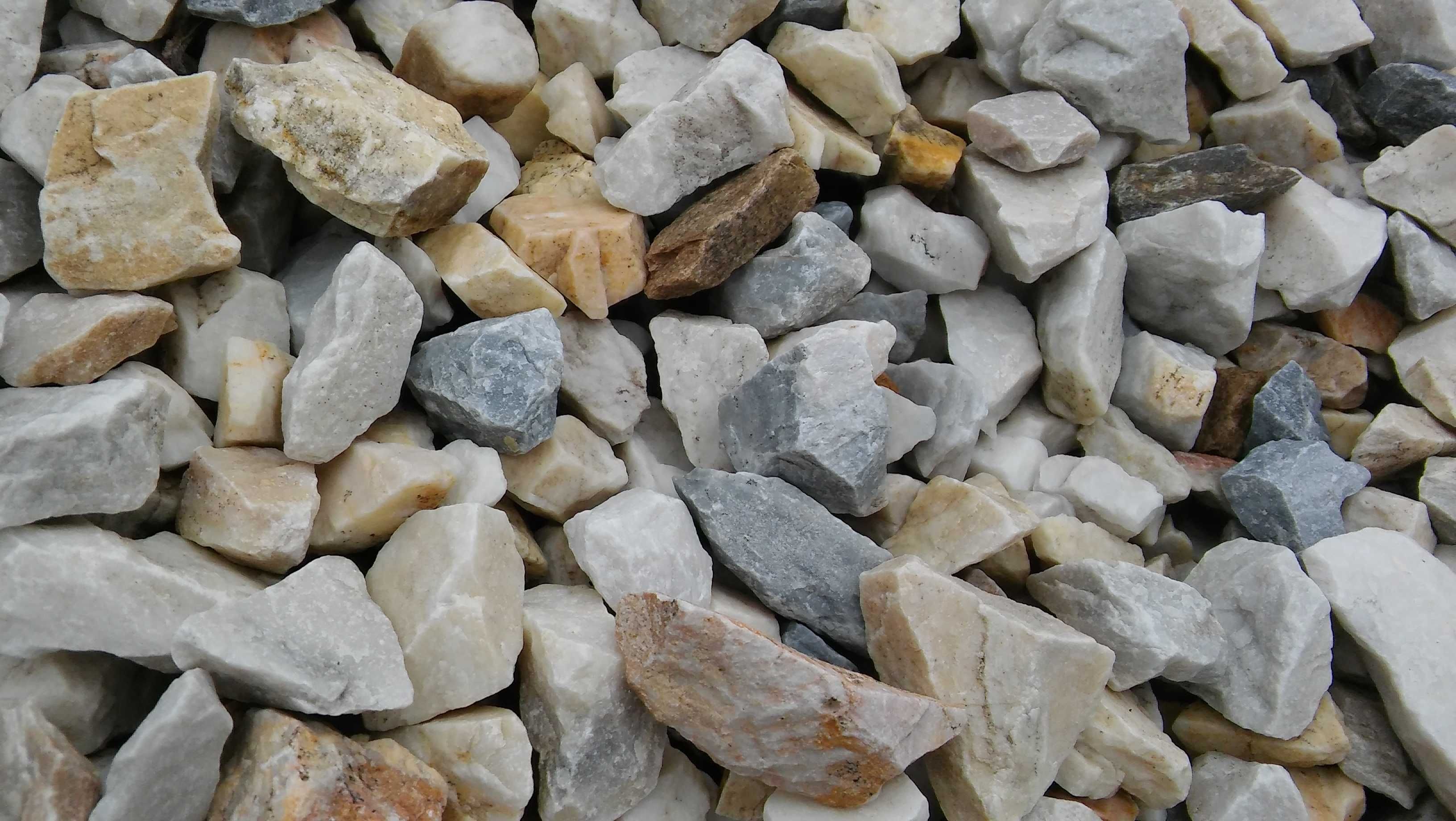 Biały grys biała Marianna kruszywo ogrodowe białe 16-32 lastryko