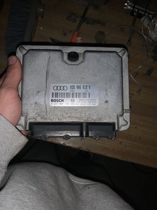 Sterownik Bosch AUDI A4 B5 1.9 TDI 90 km