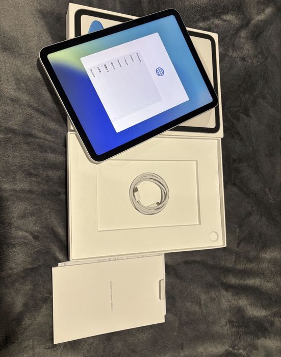 Apple iPad 11'' 2025