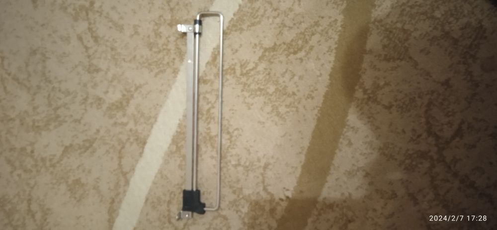 Продам мебельную фурнитуру для шкафа.