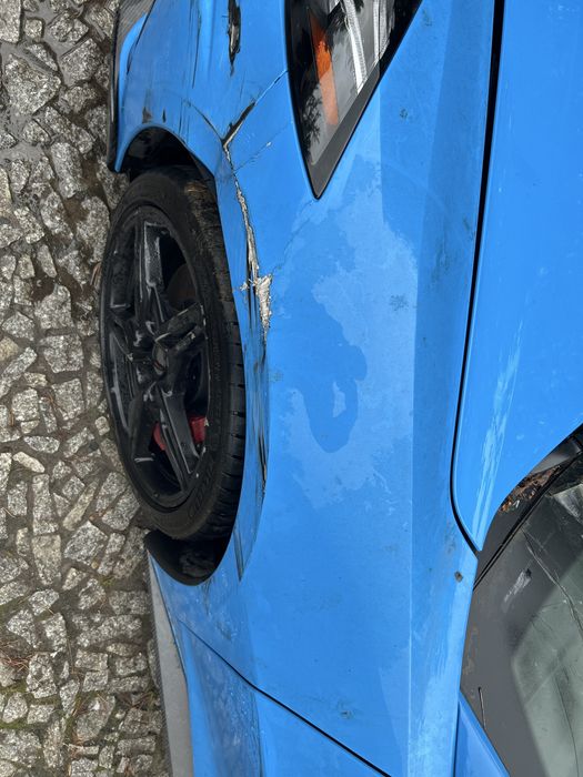 Corvette c8 przedni lewy błotnik przód lewa strona