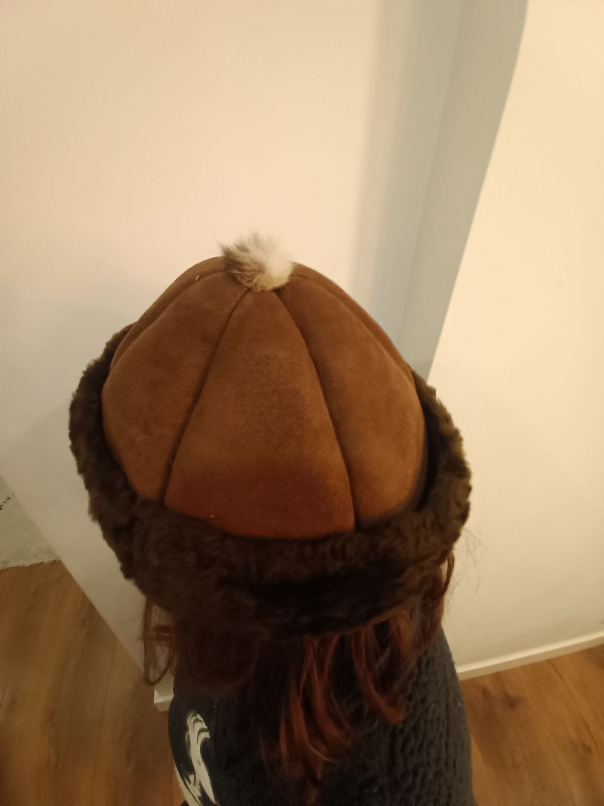 Gorro em pele genuína