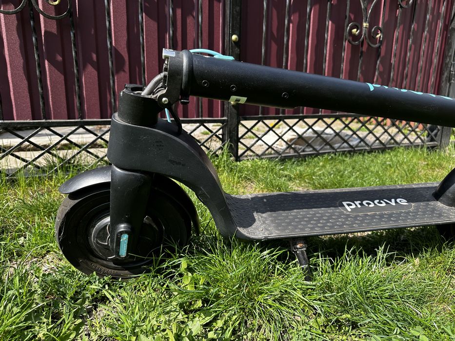 Срочно!!! Електросамокат proove x-city pro black/blue