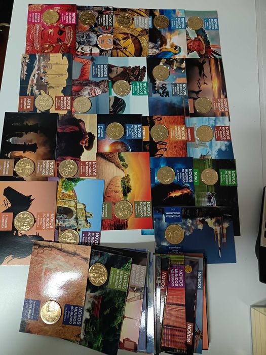 coleção 41 moedas banhadas a ouro _ Novos Mundos