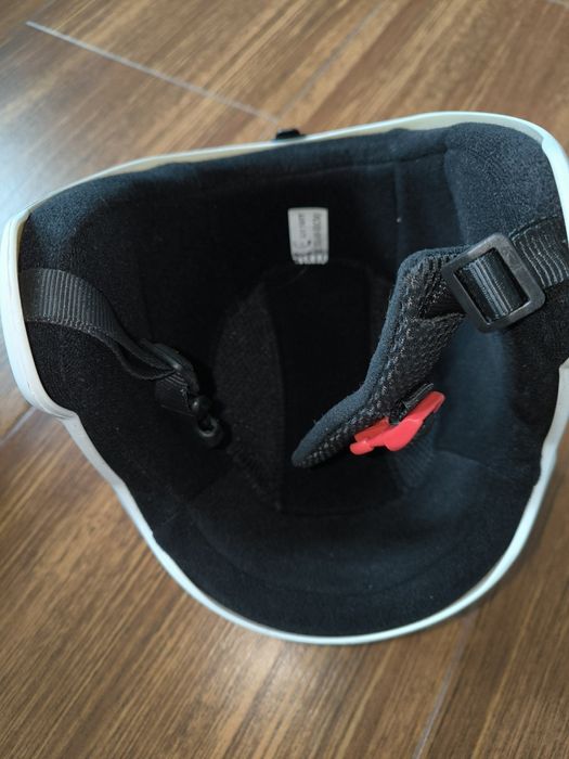 Kask narciarski dziecięcy nowy 48-50cm