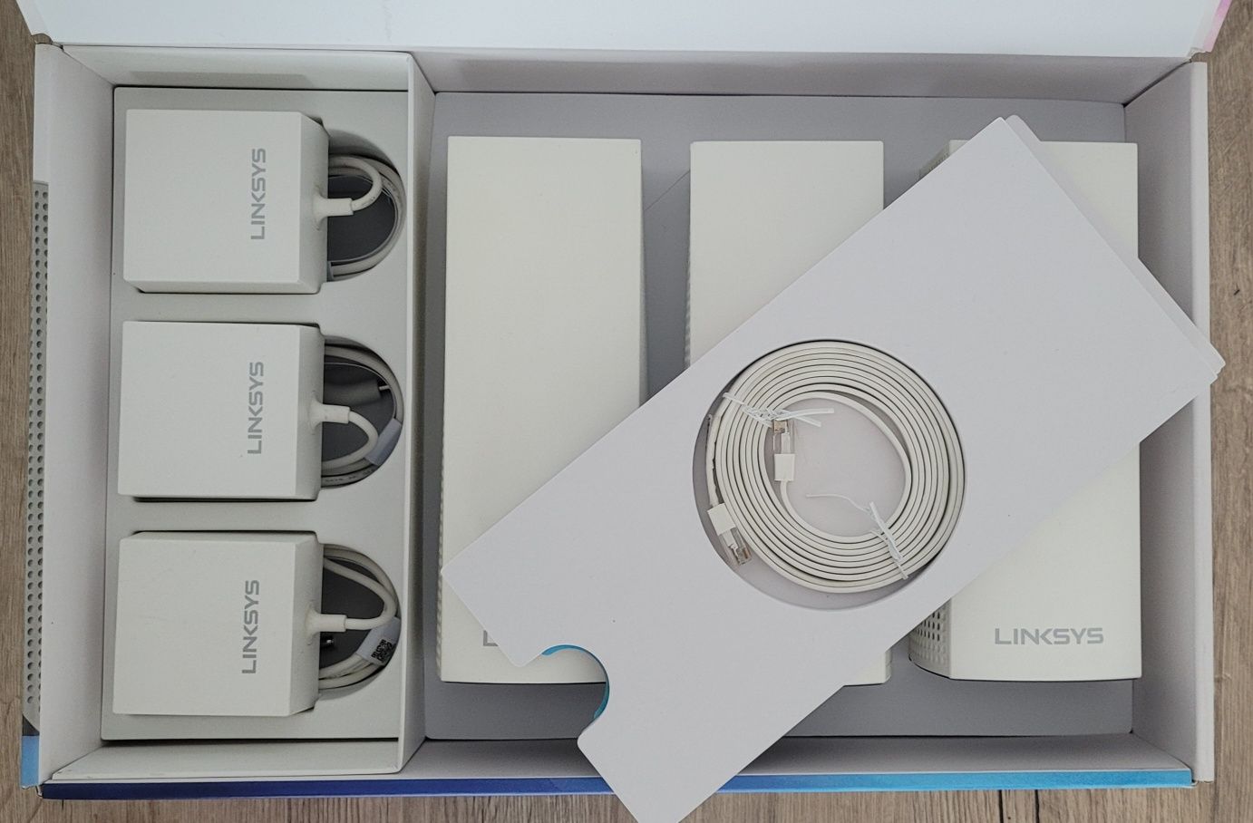 Linksys Velop WHW0303 – Tri-Band Mesh WiFi (zestaw 3 modułów)
