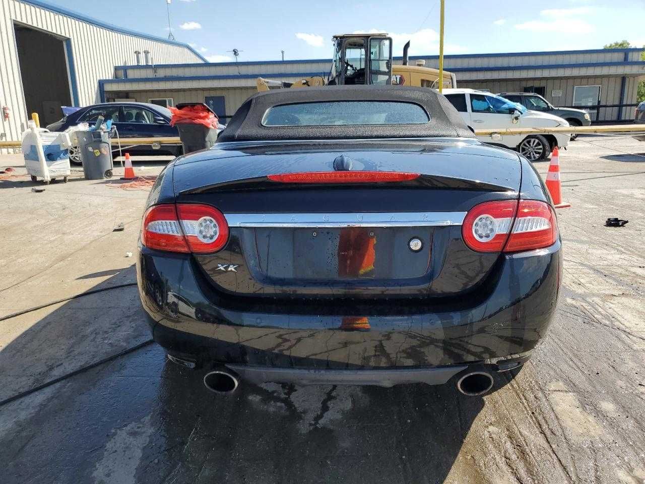 2012Jaguar Xk BLACK