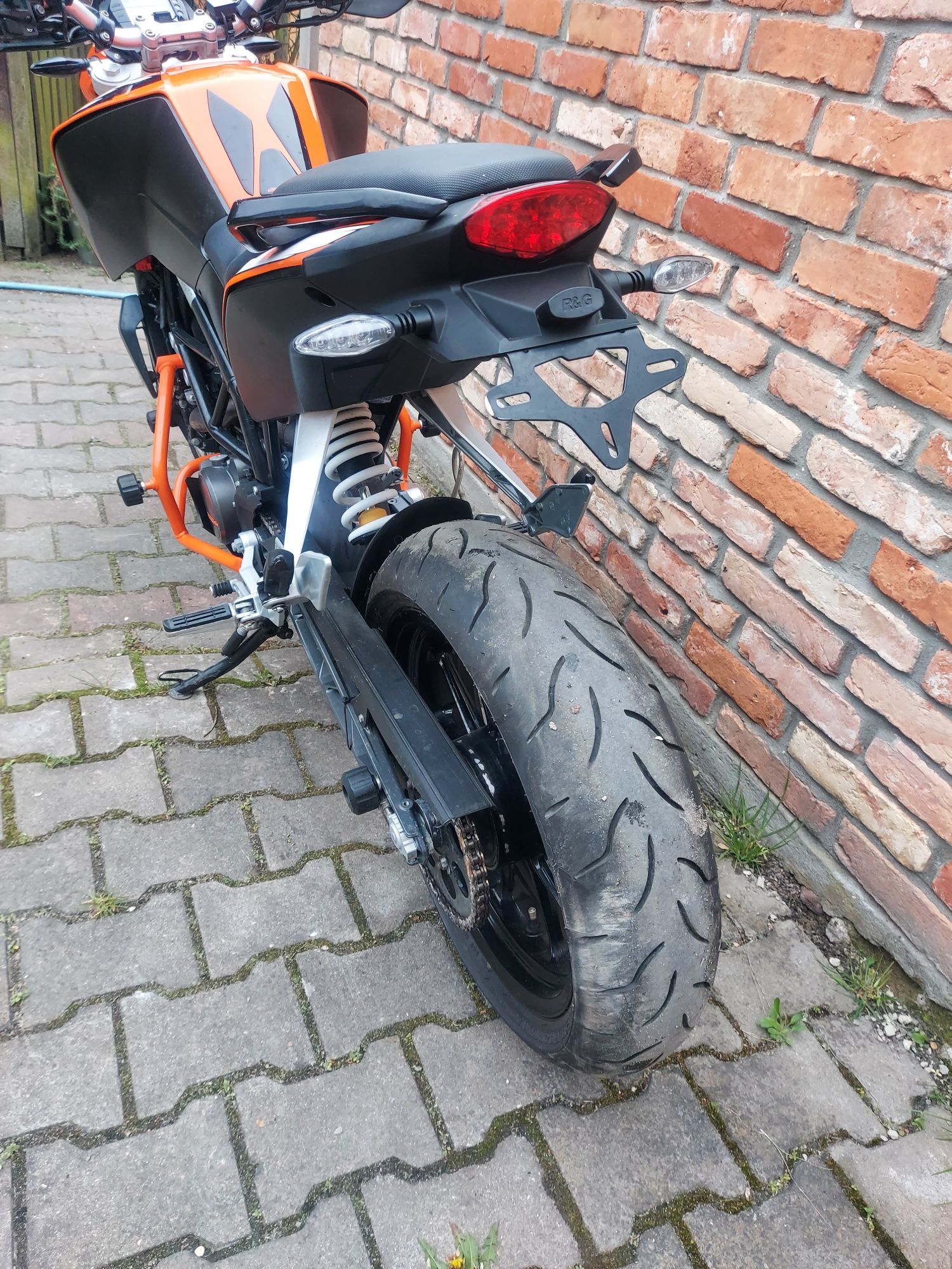 Ktm Duke 125 Wtrysk Oryginał  Doposażony  ***Transport Gratis ***