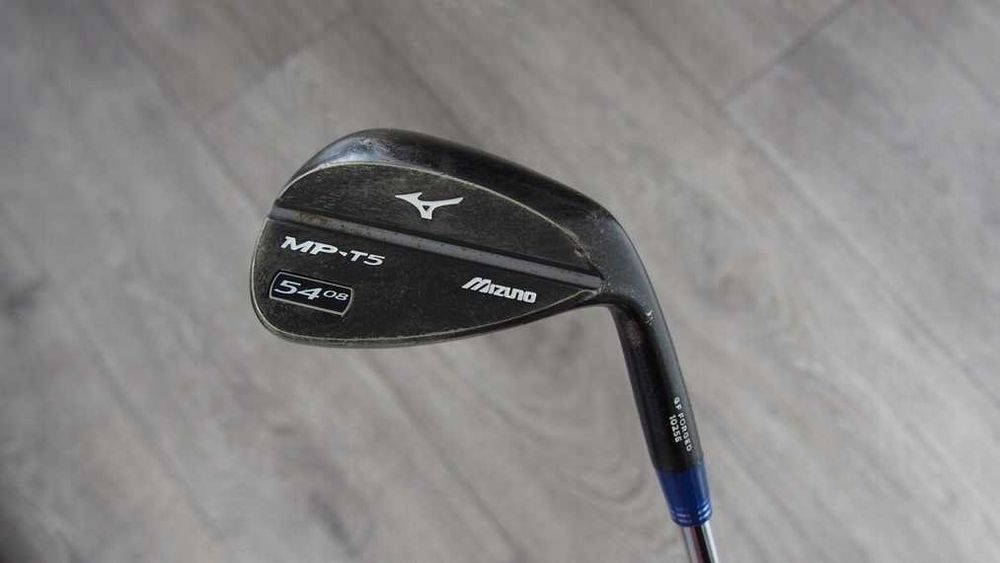 Kij do golfa Mizuno black wedge 54 stopnie