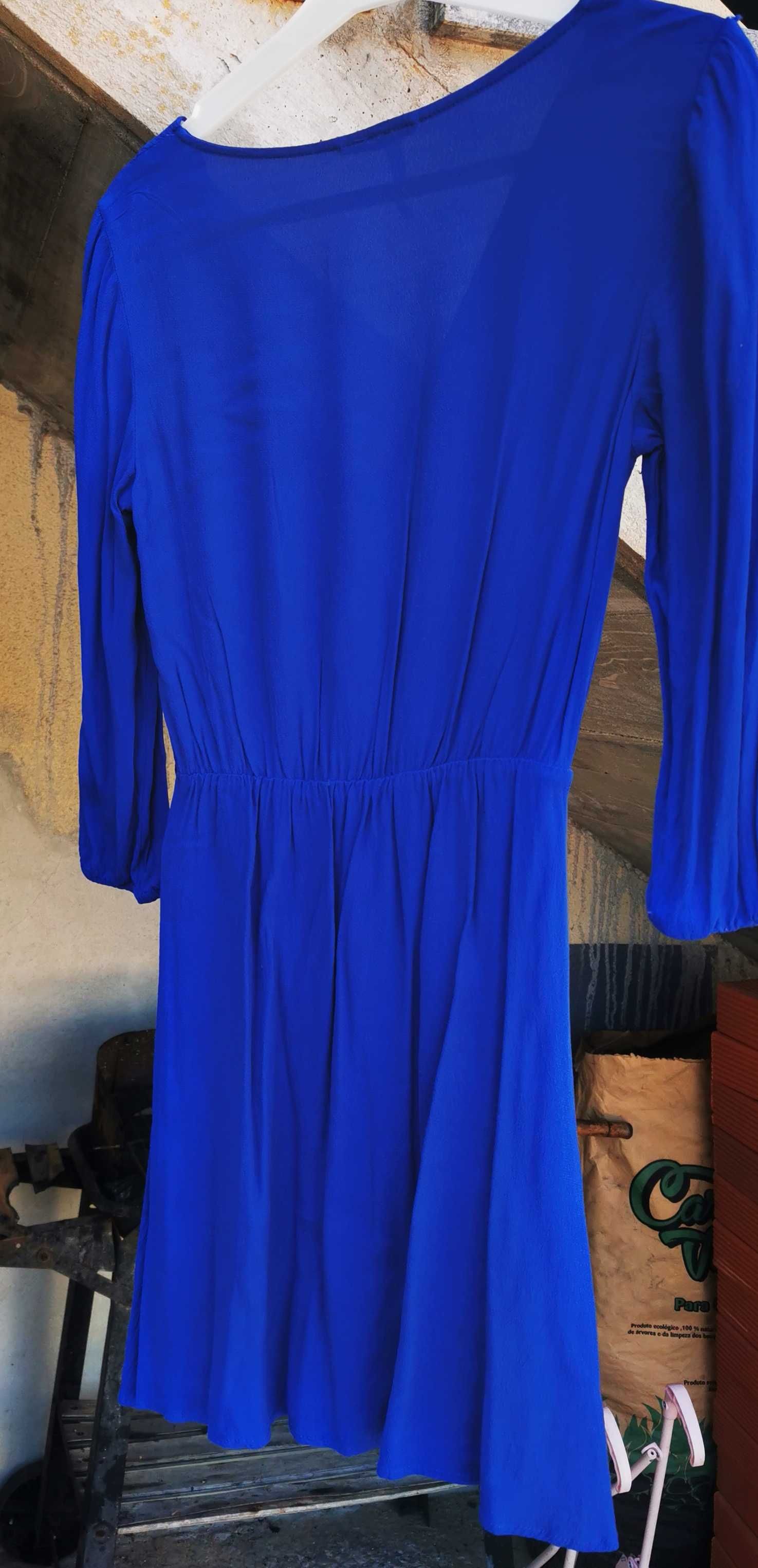 Vestido curto azul