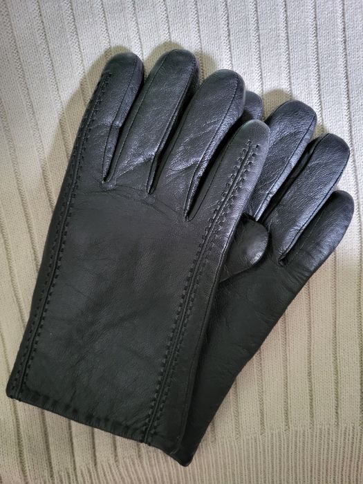 Рукавички чоловічі шкіряні.