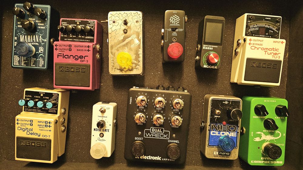 Педалі гітарних ефектів : digitech, mooer, joyo, tc electronic, sansam