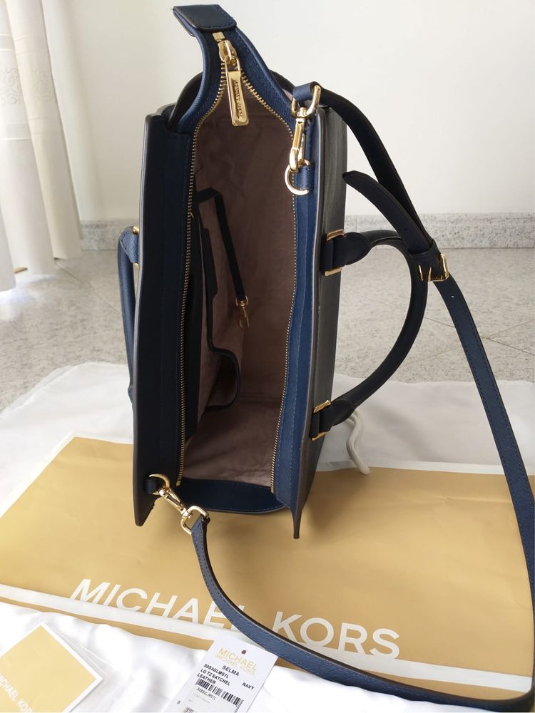 Mala Michael Kors