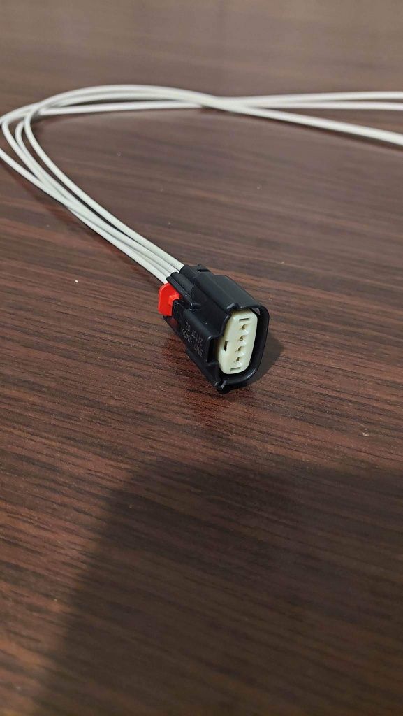 Wtyczka tylnej lampy Opel Astra K