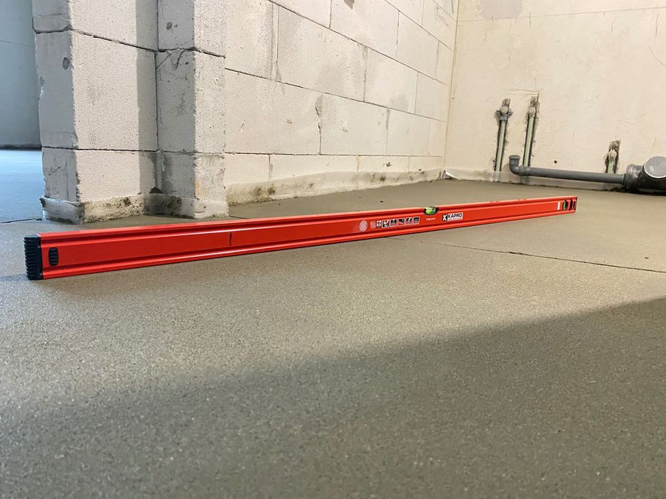 Напівсуха стяжка машинним способом