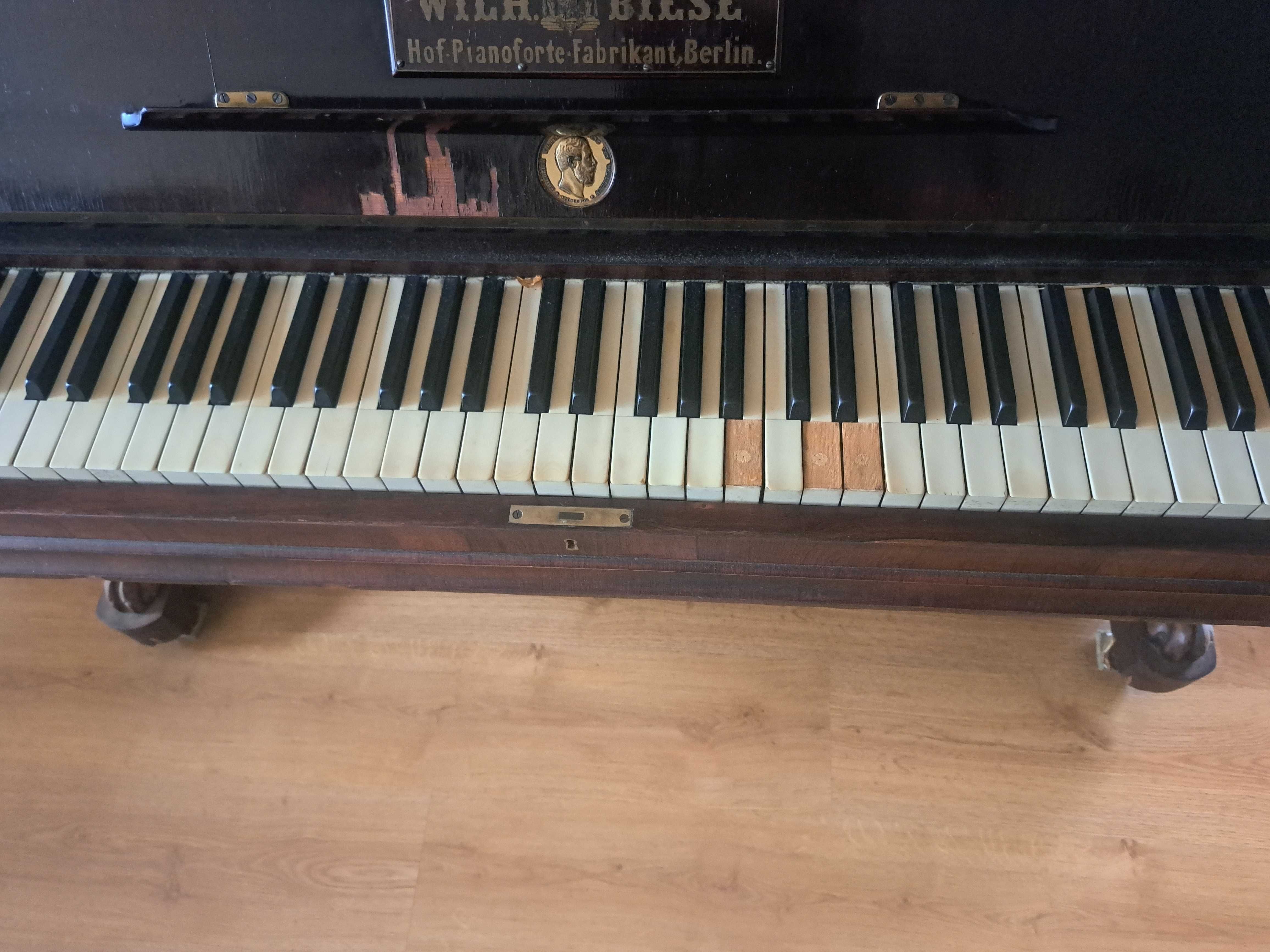Pianino drewniane