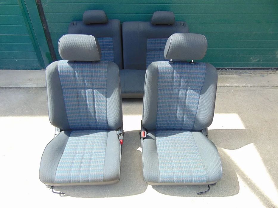 Toyota Corolla XLI bancos