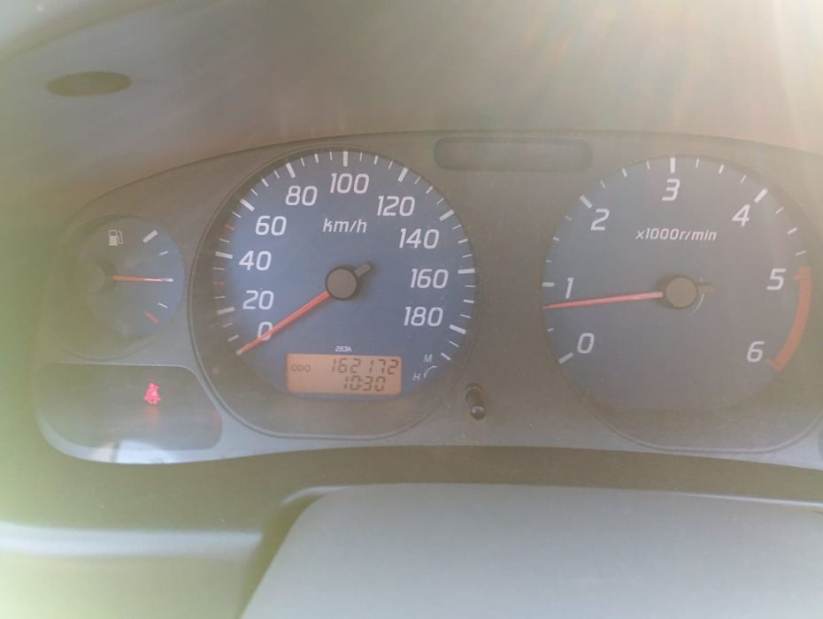 Nissan pick up 4x4