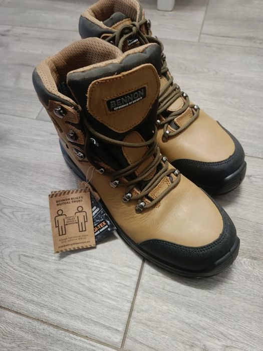 Buty Bennon rozmiar 44