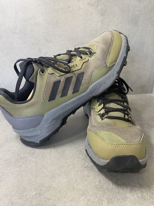 Кросівки Adidas terrex.  275 мм. Оригінал