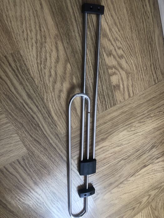 Висувні вішалки для шаф Вертикальні висувні