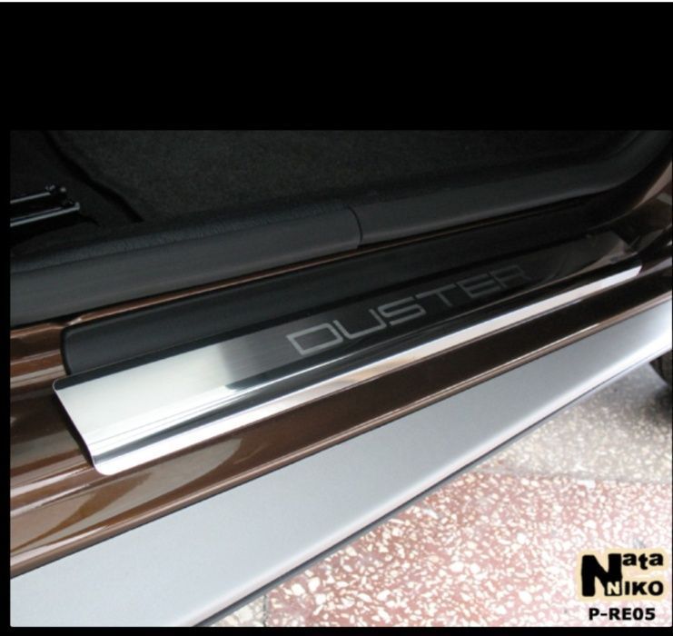 Накладки на пороги Renault Sandero /Duster 2010-2018 / Megane 2 3 4