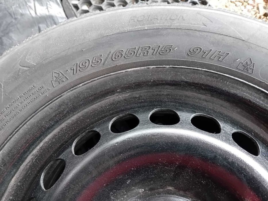 Sprzedam 4 opony zimowe używane