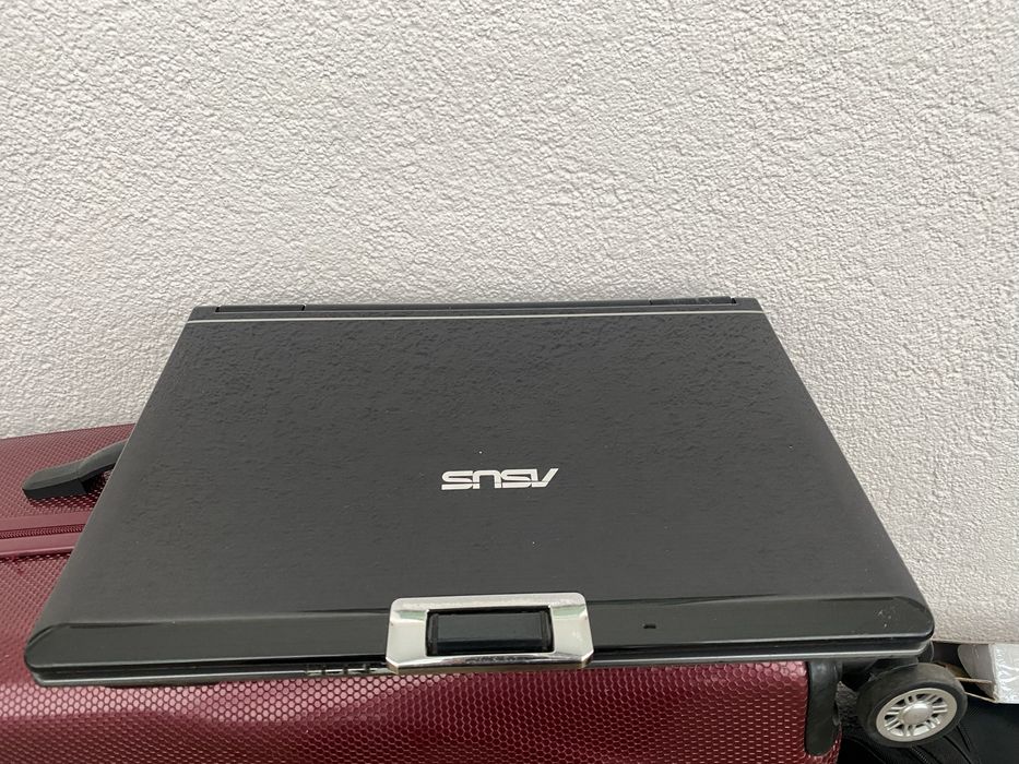 Продам надійний ноутбук Asus x57v
