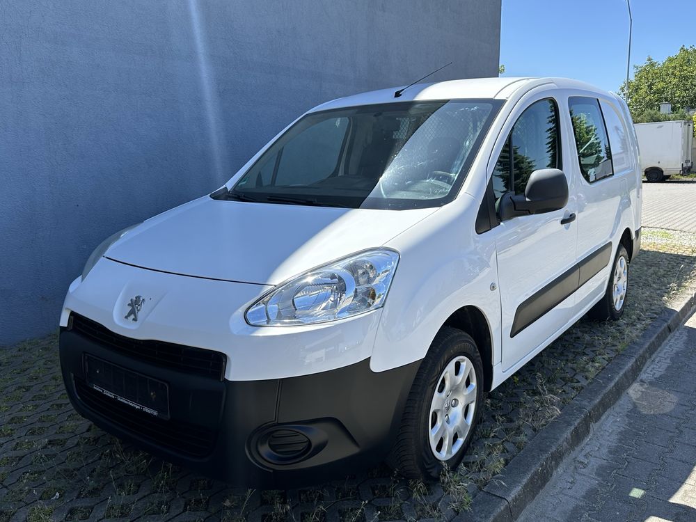 Berlingo Partner 1.6 E-HDi long Dlugi 3 os !