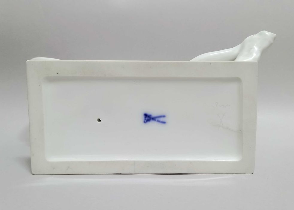 Biała pantera, figurka, proj. Erich Oehme,  Miśnia Meissen