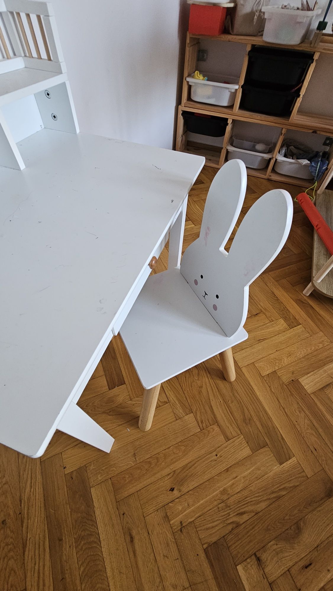 Biurko dzieciece stolik montessori z krzesełkiem
